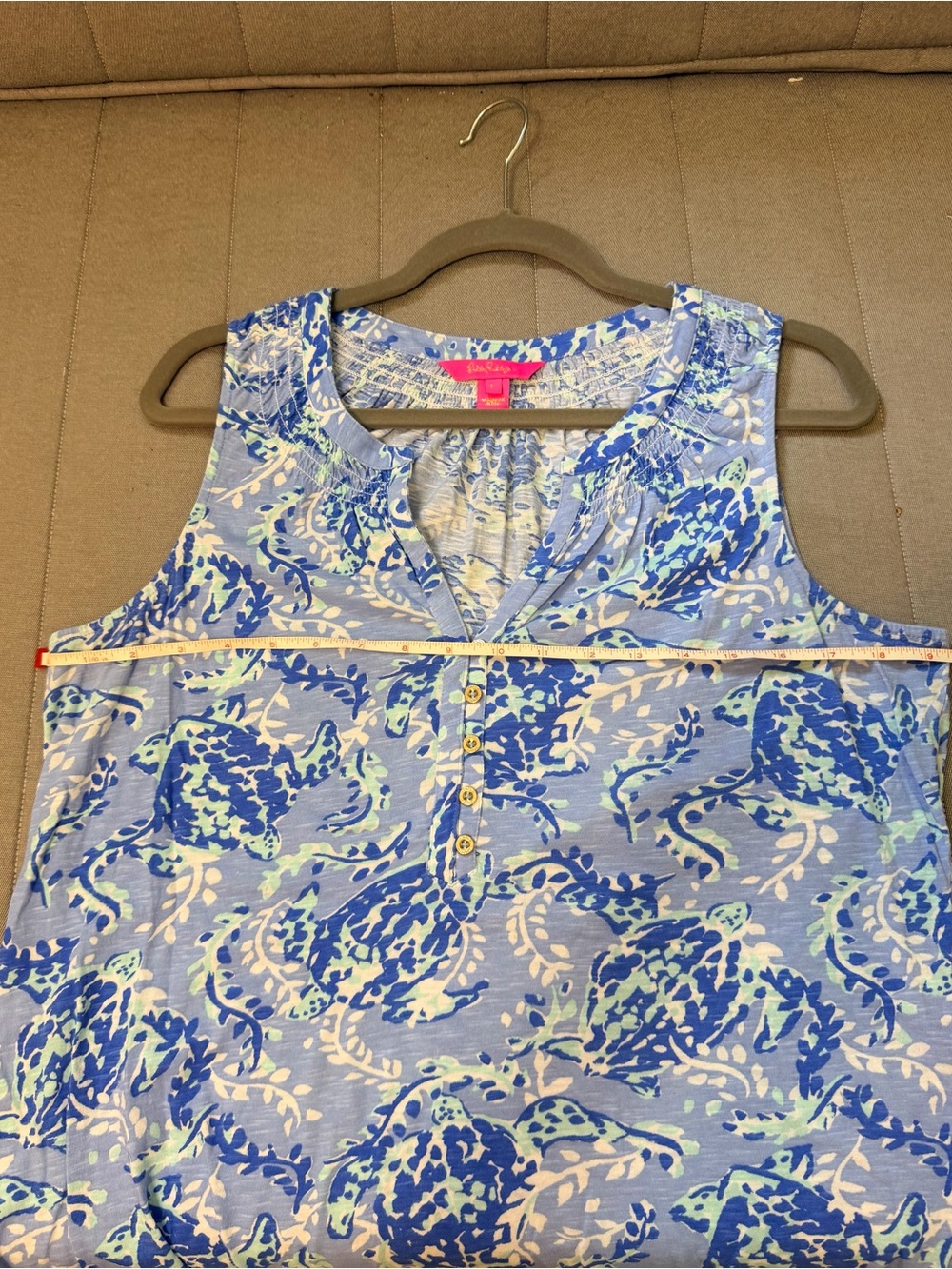Lilly Pulitzer Blue & Aqua Sleeveless Printed Henley Camisole - Picture 4 of 5